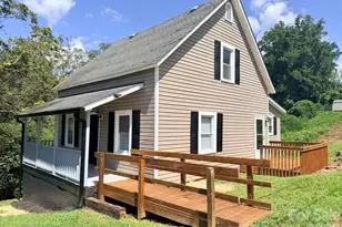 301 Magnolia St, Granite Falls, NC 28630 - Photo 2