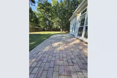 8800 Cavonnier Lane, Charlotte, NC 28216 - Photo 28