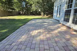 8800 Cavonnier Ln, Charlotte, NC 28216 - Photo 28