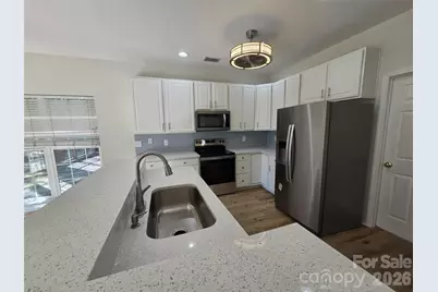 8800 Cavonnier Lane, Charlotte, NC 28216 - Photo 12