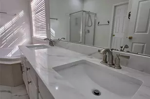 8800 Cavonnier Ln, Charlotte, NC 28216 - Photo 20