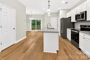 1324 Old Charlotte Rd, Statesville, NC 28677 - Photo 14