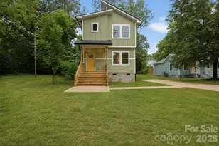 1324 Old Charlotte Rd, Statesville, NC 28677 - Photo 1