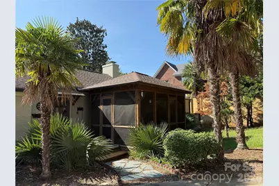 2218 Norcross Place, Charlotte, NC 28205 - Photo 2