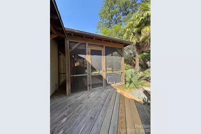 2218 Norcross Place, Charlotte, NC 28205 - Photo 20