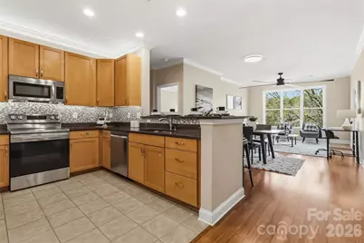 1000 E Woodlawn Road #314, Charlotte, NC 28209 - Photo 6