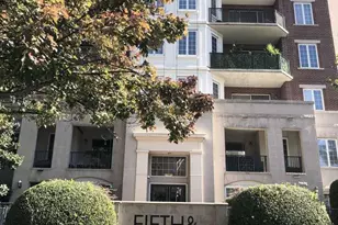 300 W 5th St, Charlotte, NC 28202 - Photo 20