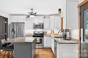 15 Riverlink Ln, Asheville, NC 28806 - Photo 8
