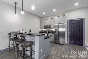 138 S Main St, Marion, NC 28752 - Photo 2