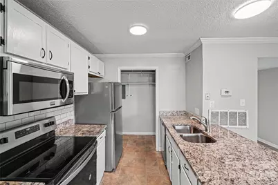 10971 Harrowfield Road, Charlotte, NC 28226 - Photo 2