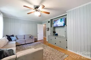1131 Richmond Dr, Rock Hill, SC 29732 - Photo 8