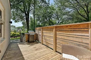 1812 Hall Ave, Charlotte, NC 28205 - Photo 20