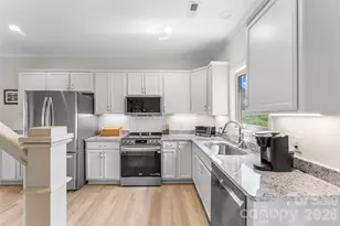 962 Trial Pl, Newton, NC 28658 - Photo 4