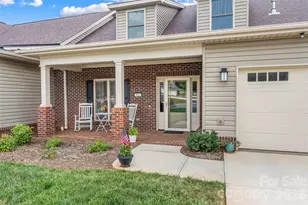 962 Trial Pl, Newton, NC 28658 - Photo 2