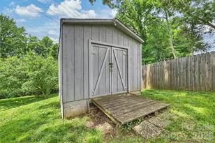 4824 Gilmore Dr, Charlotte, NC 28209 - Photo 36