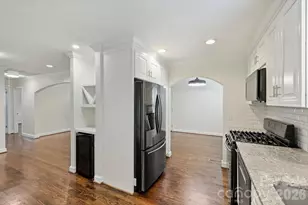 4824 Gilmore Dr, Charlotte, NC 28209 - Photo 14
