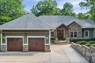 3033 Dodsworth Dr, Cramerton, NC 28032 - Photo 1