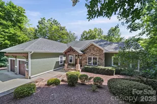 3033 Dodsworth Dr, Cramerton, NC 28032 - Photo 2