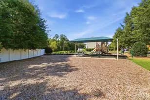 324 Minitree Ln, Charlotte, NC 28214 - Photo 44