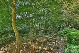 2115 Foxcroft Woods Ln, Charlotte, NC 28211 - Photo 40