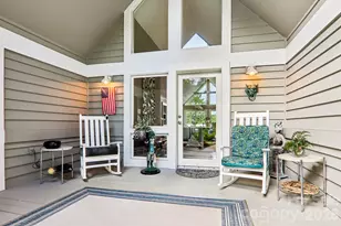 146 Overlook Dr, Flat Rock, NC 28731 - Photo 6