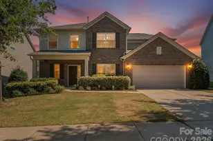 10433 Honeyfur Ct, Charlotte, NC 28278 - Photo 1