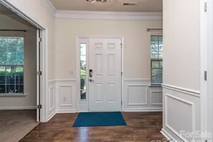 10433 Honeyfur Ct, Charlotte, NC 28278 - Photo 4