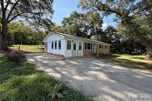 3117 Yates Rd, Shelby, NC 28150 - Photo 4