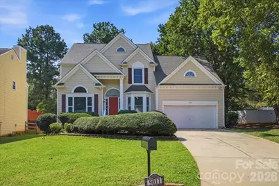 9011 Coleshire Court, Charlotte, NC 28269 - Photo 2