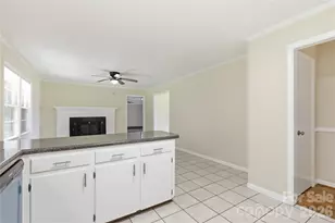 2819 Randolph Rd, Statesville, NC 28625 - Photo 12