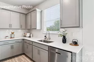 1117 Secrest Cmns Dr, Monroe, NC 28112 - Photo 8