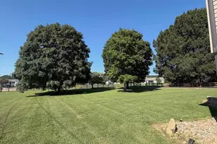 6060 Lineberger Rd, Sherrills Ford, NC 28673 - Photo 2