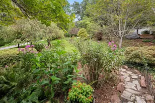 209 White Pine Dr, Asheville, NC 28805 - Photo 28