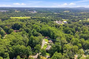 215 Pinehurst Ln, Newton, NC 28658 - Photo 38