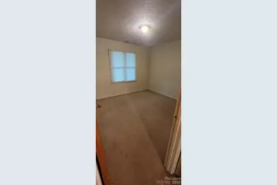 1075 7th Avenue NW, Hickory, NC 28601 - Photo 6