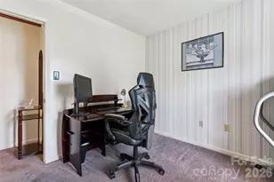 2114 Varden Ct, Charlotte, NC 28208 - Photo 26
