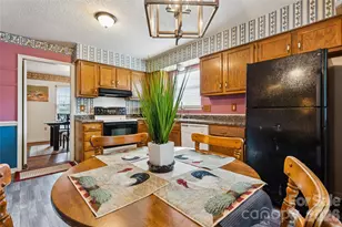 2114 Varden Ct, Charlotte, NC 28208 - Photo 16