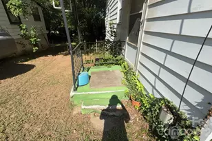 1932 Dacian St, Winston Salem, NC 27107 - Photo 6