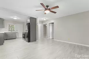 71 Harvey Osteen Rd, Zirconia, NC 28790 - Photo 20