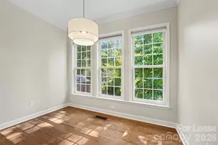 11526 Sir Francis Drake Dr, Charlotte, NC 28277 - Photo 8