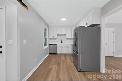 9828 Starwood Drive, Charlotte, NC 28215 - Photo 14