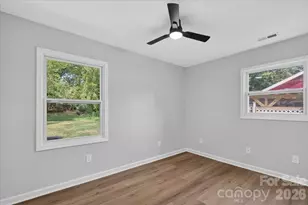 9828 Starwood Dr, Charlotte, NC 28215 - Photo 18
