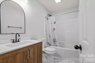 9828 Starwood Dr, Charlotte, NC 28215 - Photo 22