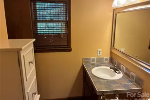 1008 Hopedale Dr, Lenoir, NC 28645 - Photo 12
