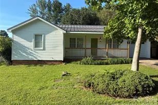 1008 Hopedale Dr, Lenoir, NC 28645 - Photo 1