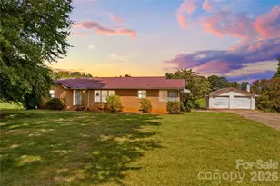 6714 W Nc 10 Hwy, Vale, NC 28168 - Photo 2