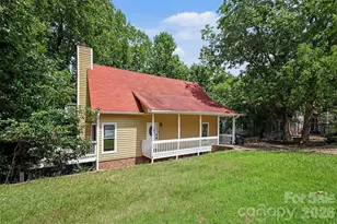4066 Triton Dr, Tega Cay, SC 29708 - Photo 2