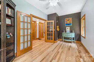 553 River Bend Dr, Mars Hill, NC 28754 - Photo 10