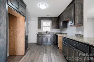 226 Hardin Cir, Grover, NC 28073 - Photo 12