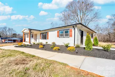 226 Hardin Circle, Grover, NC 28073 - Photo 4